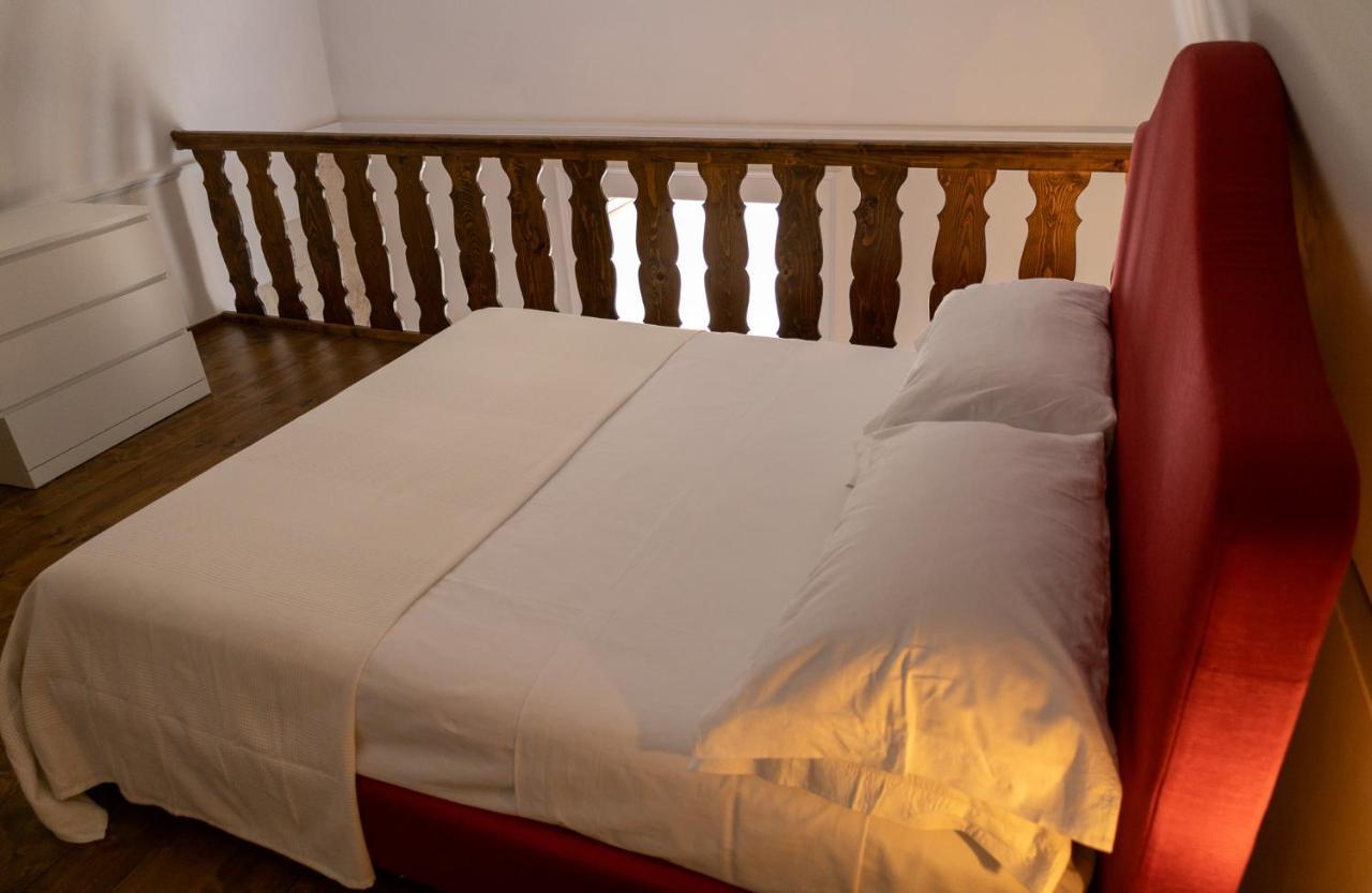 Palazzo Della Contessa - Suites & Breakfast เลชเช ภายนอก รูปภาพ